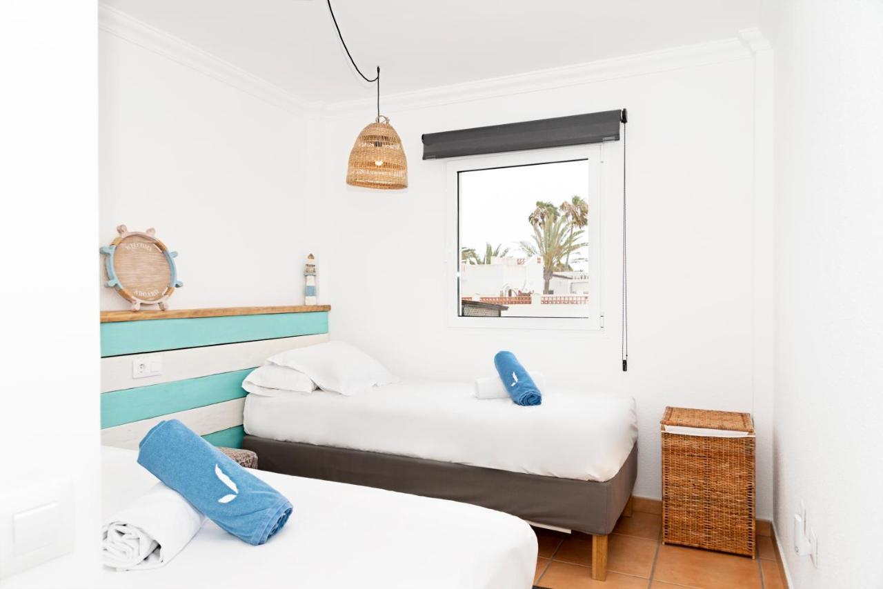 קורלחו Villa Veaco Beach With Jacuzzi And Private Pool מראה חיצוני תמונה