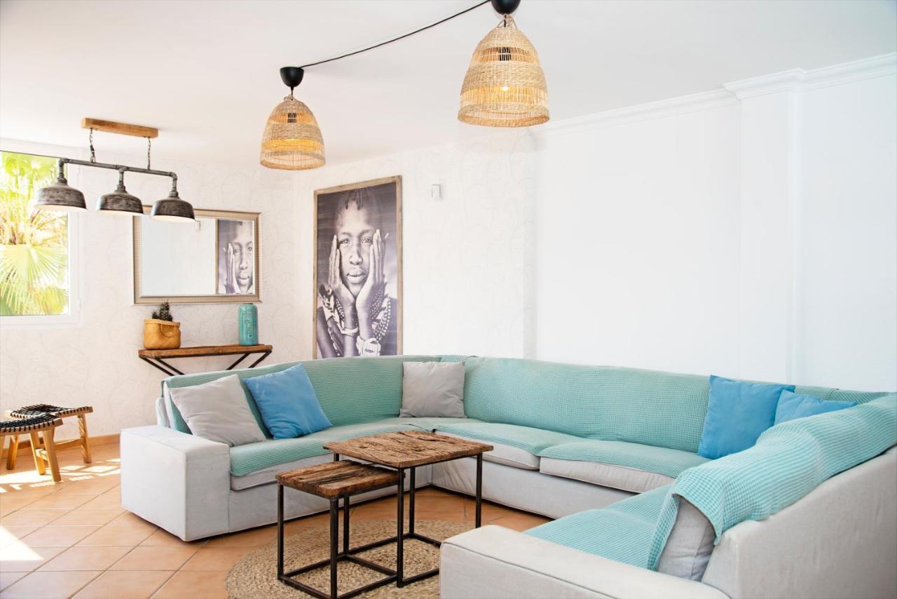 קורלחו Villa Veaco Beach With Jacuzzi And Private Pool מראה חיצוני תמונה